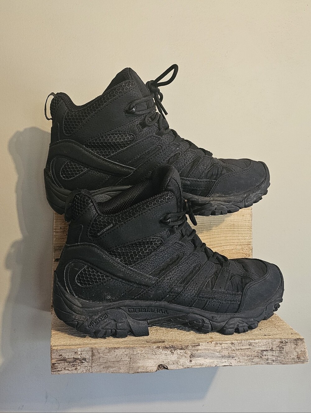 Merrell Men's Moab 2 Mid Tactical Waterproof Boots Black 9.5 With Vibram Soles
